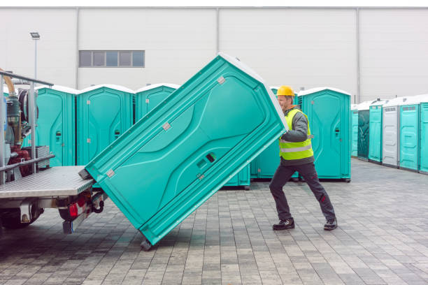 Best Luxury portable toilet rental  in Cascade, IA