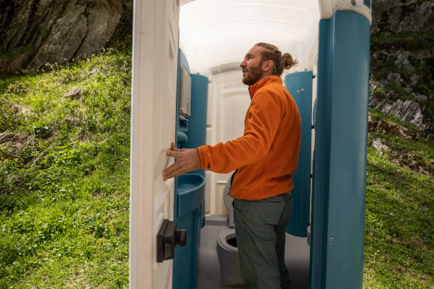 Best Construction site porta potty rental  in Cascade, IA